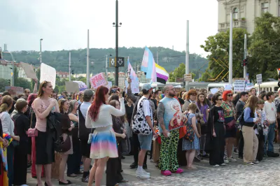 The protest from the left side